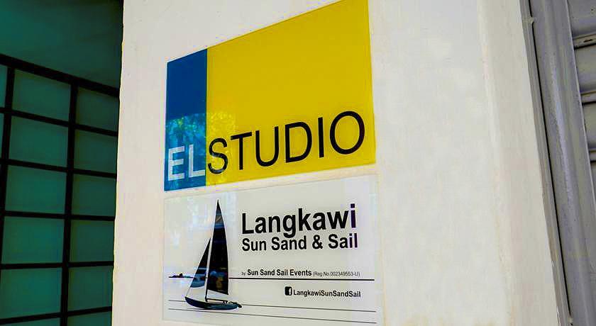 El Studio Hostel Langkawi Kuah Exterior foto